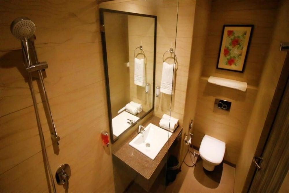 โรงแรม 7 แอปเปิ้ล วาโดดารา ภายนอก รูปภาพ